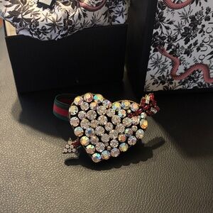 Gucci pierced heart bracelet